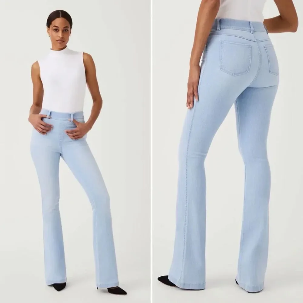 SPANX Pull On Stretch Flare Jeans in Retro Light Wash Size L - Picture 12 of 12